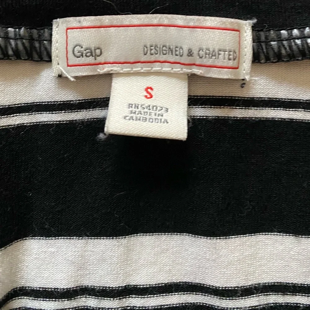 Gap Maxi Skirt size small - Picture 2 of 2